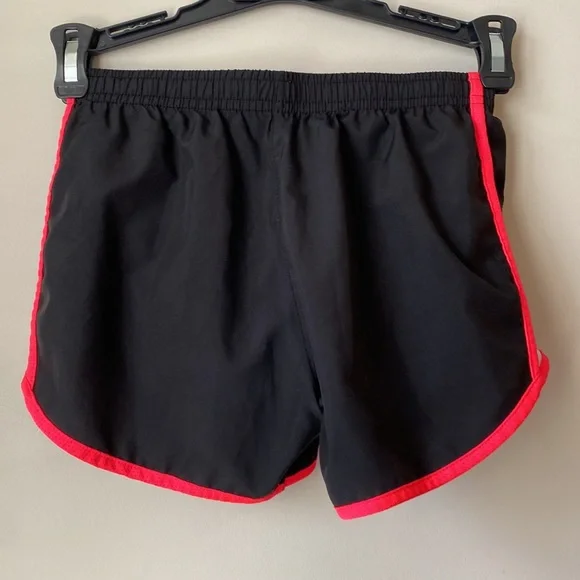 Nike Girls Dri-Fit Shorts, Size Small - Picture 6 of 7